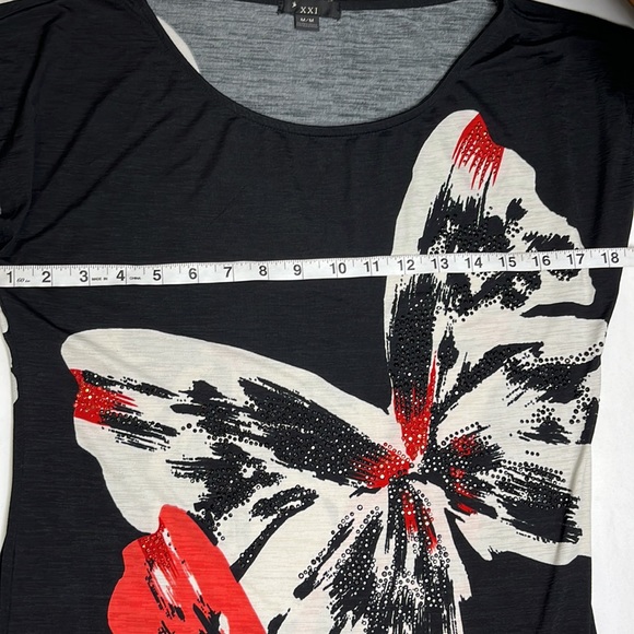 Butterfly Top - Picture 8 of 9